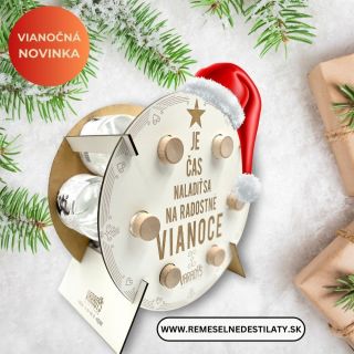 🎄 Nový štýlový doplnok pre vaše obľúbené VARADY'S destiláty je tu!🎄 Predstavujeme vám náš exkluzívny drevený stojan, ktorý...